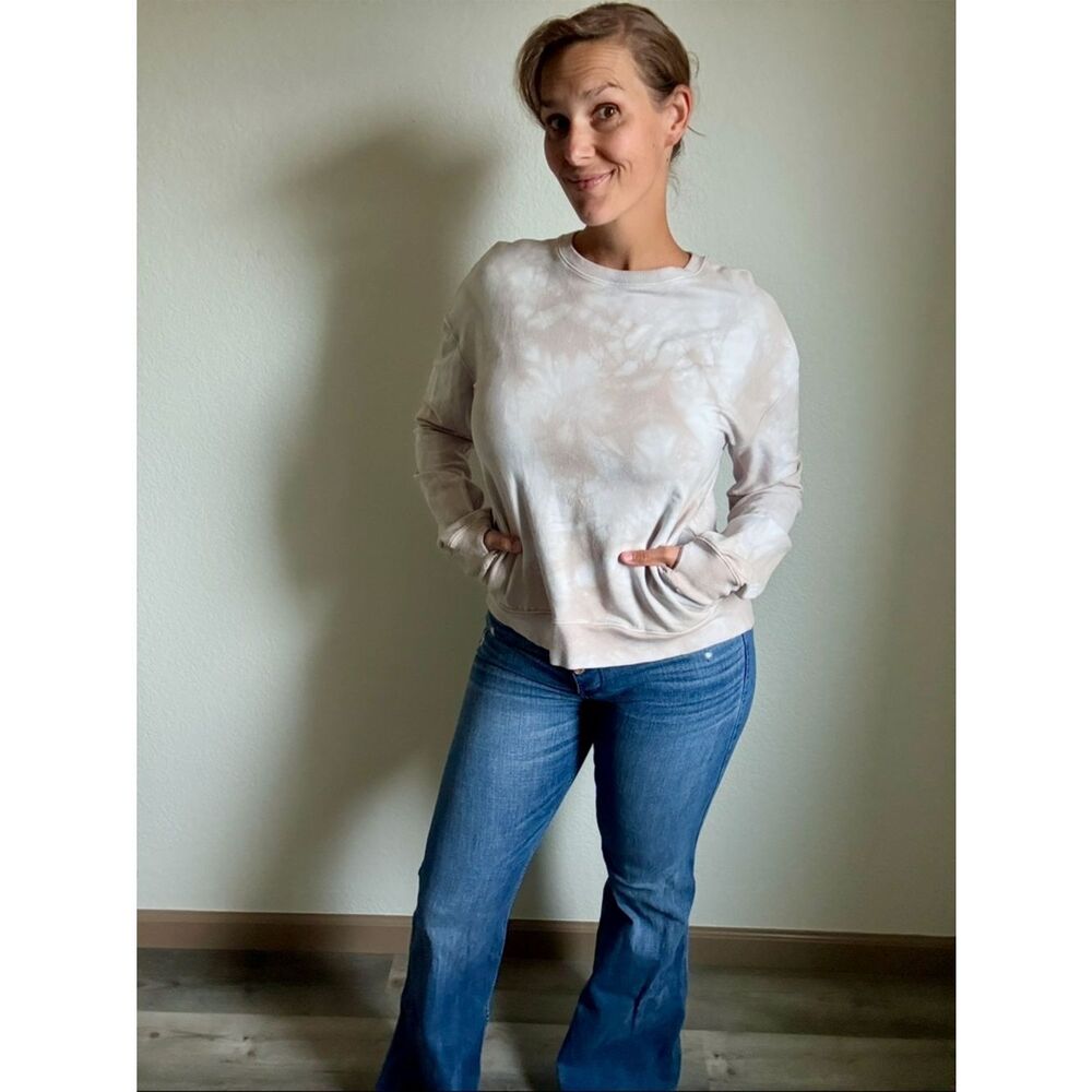All In Motion Athleisure Top Thumbholes Pockets Tie Dye Stone